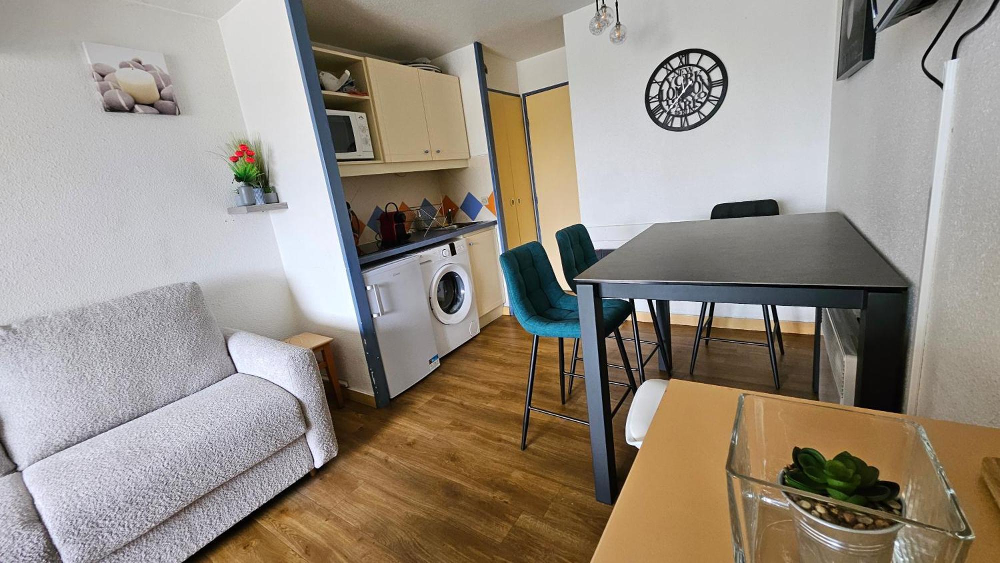 Apartment Magnifique T2 Climatisation - Grande Terrasse, Piscine Et Apercu Cannes